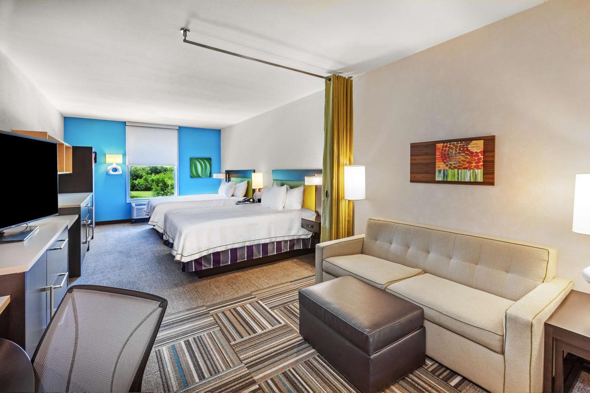 Home2 Suites By Hilton Gonzales Exterior photo